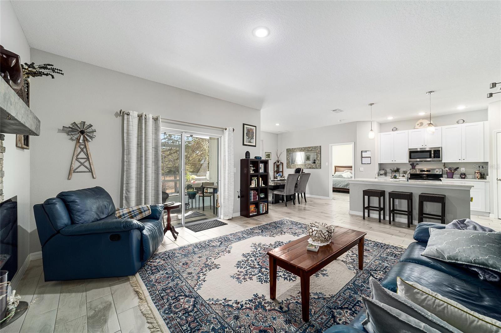 SILVER SPGS SHORES UN 31 - Residential