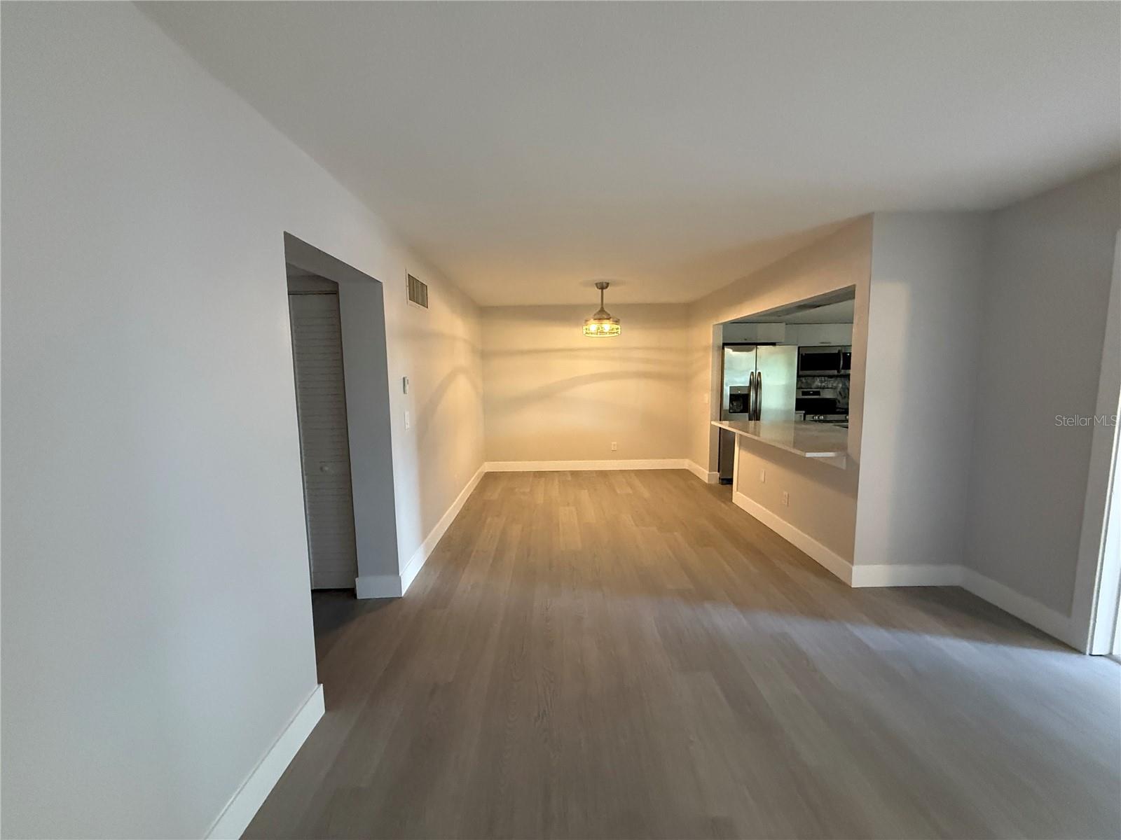 JEFFERSON HOUSE THE CONDO - Residential Lease