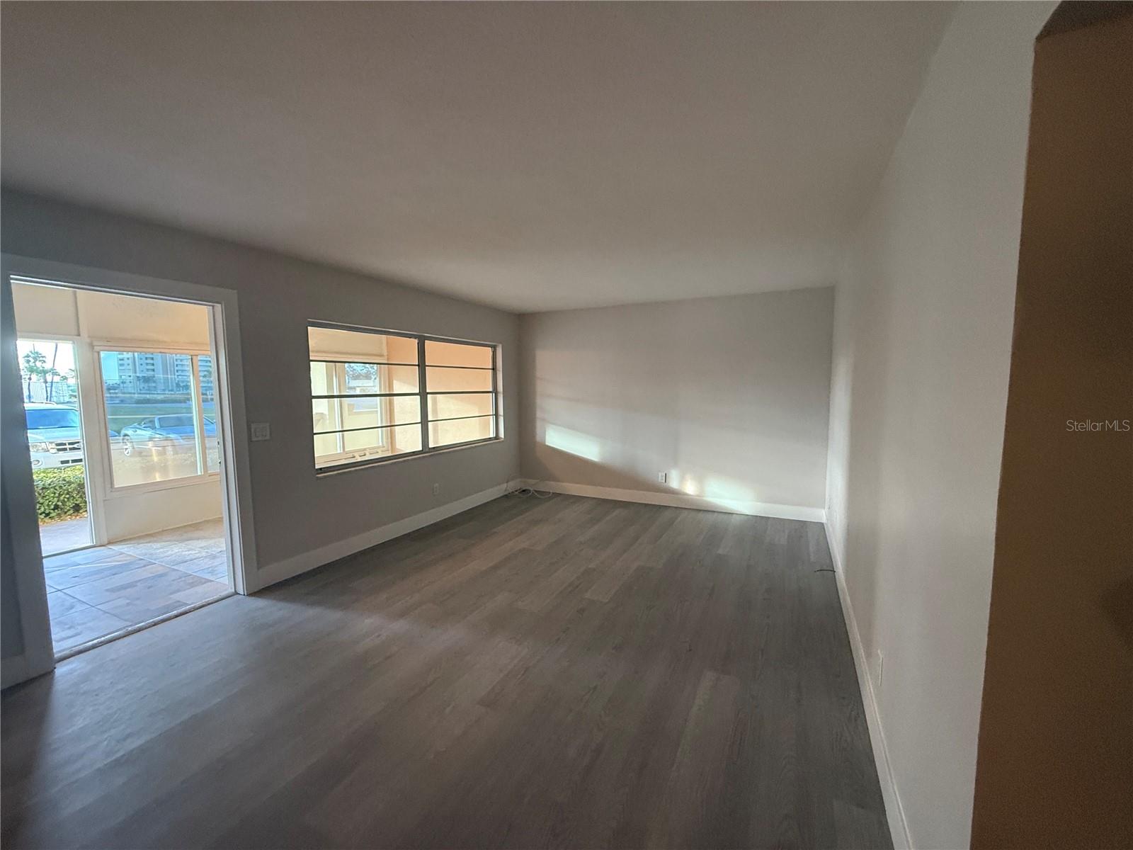 JEFFERSON HOUSE THE CONDO - Residential Lease