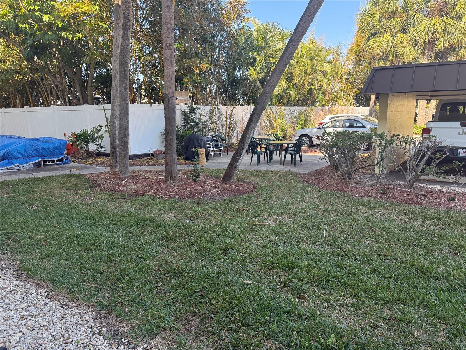 JEFFERSON HOUSE THE CONDO - Residential Lease