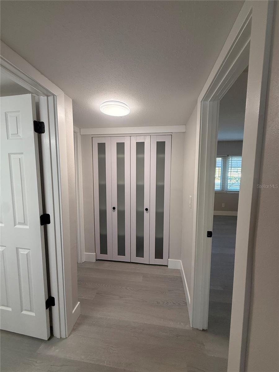 JEFFERSON HOUSE THE CONDO - Residential Lease