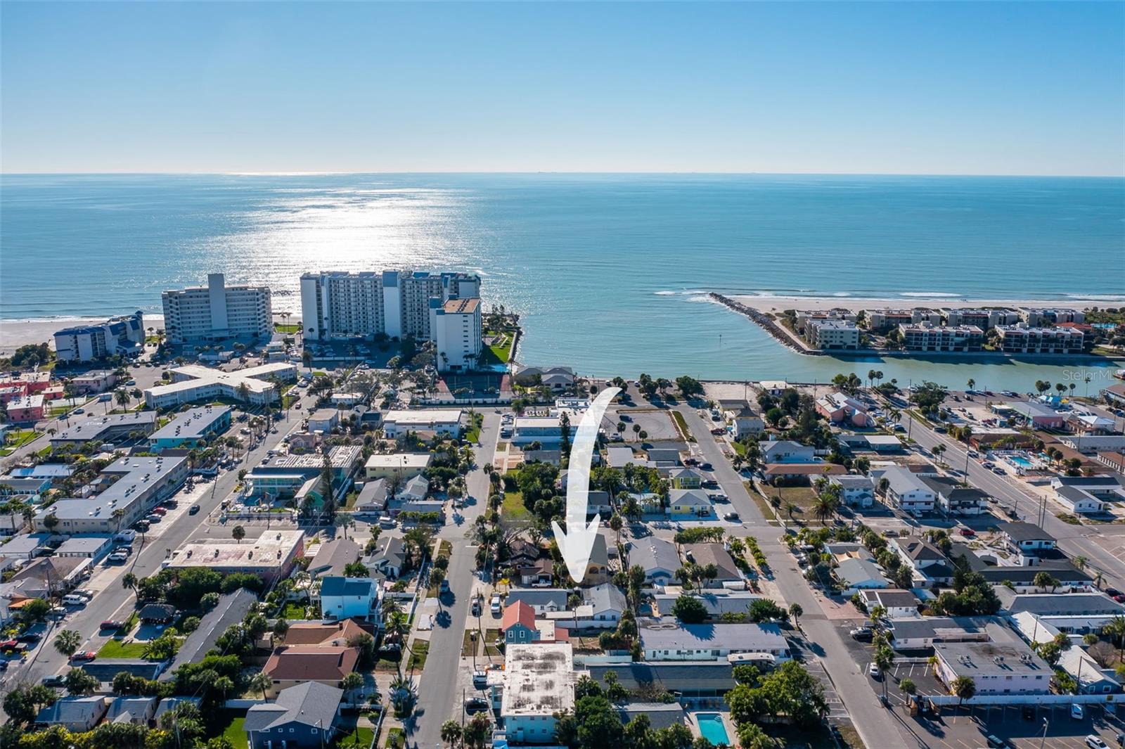 ST PETERSBURG BEACH REP - Residential Lease