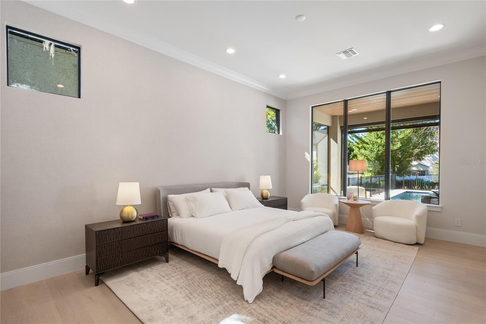 FOREST HILLS - Residential