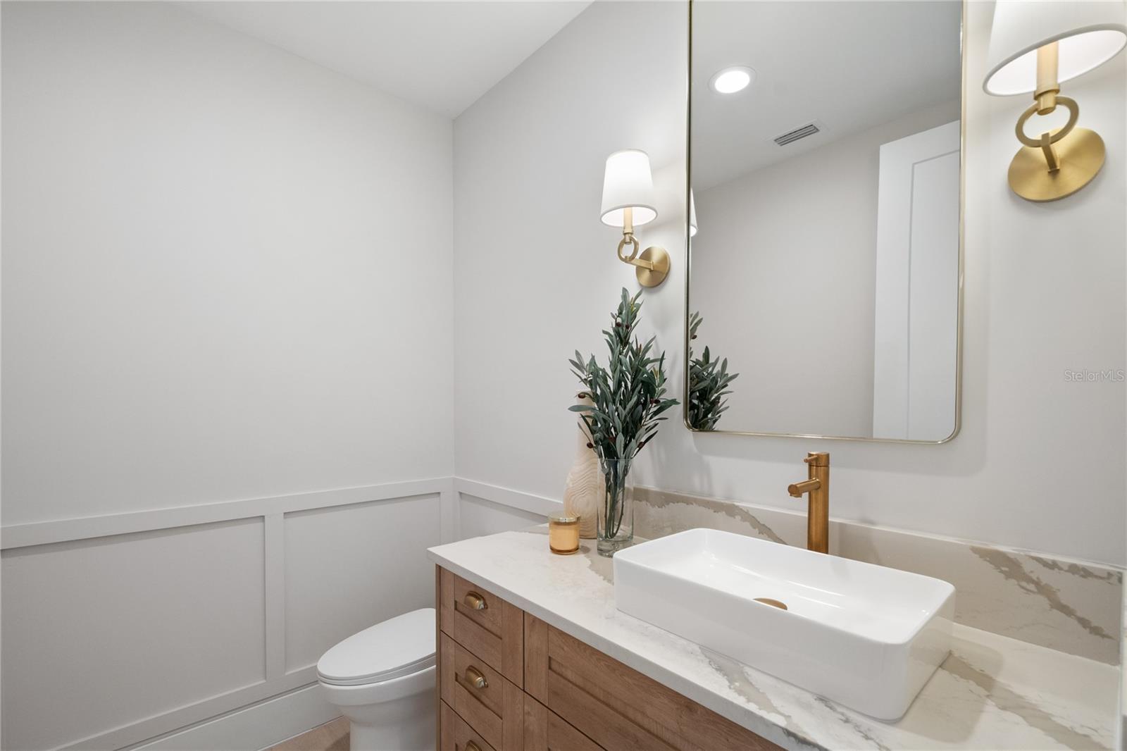 FOREST HILLS - Residential