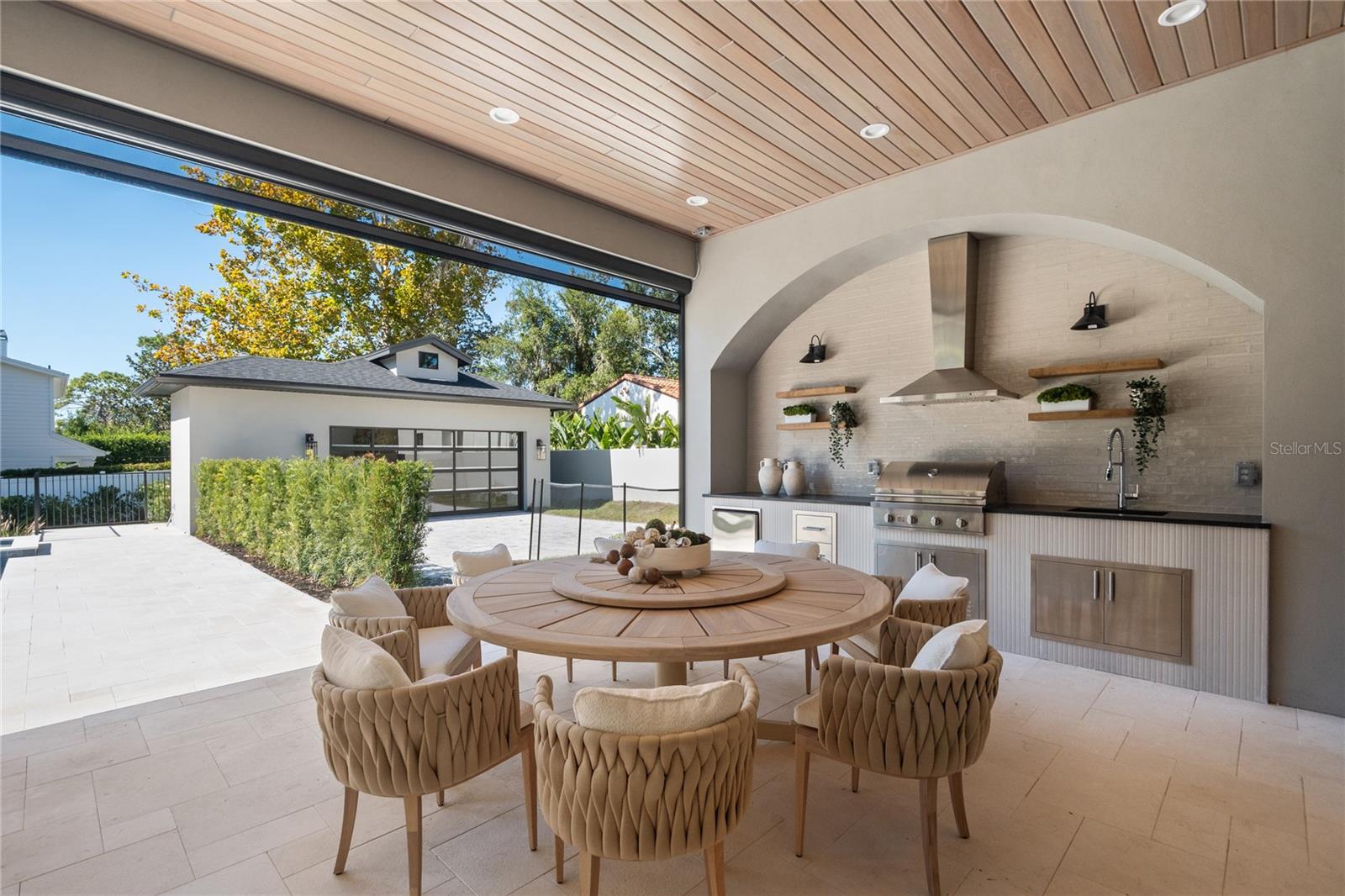 FOREST HILLS - Residential