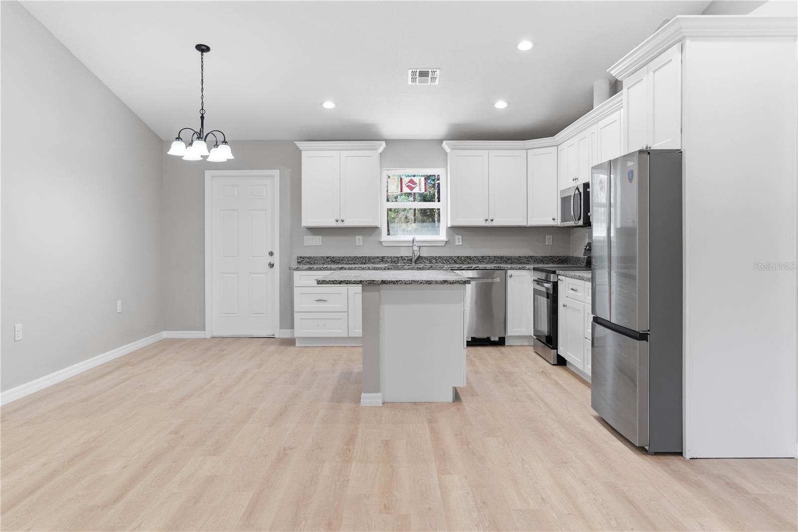 WILLISTON HYLNDS GOLF & C CLUB ESTATE - Residential