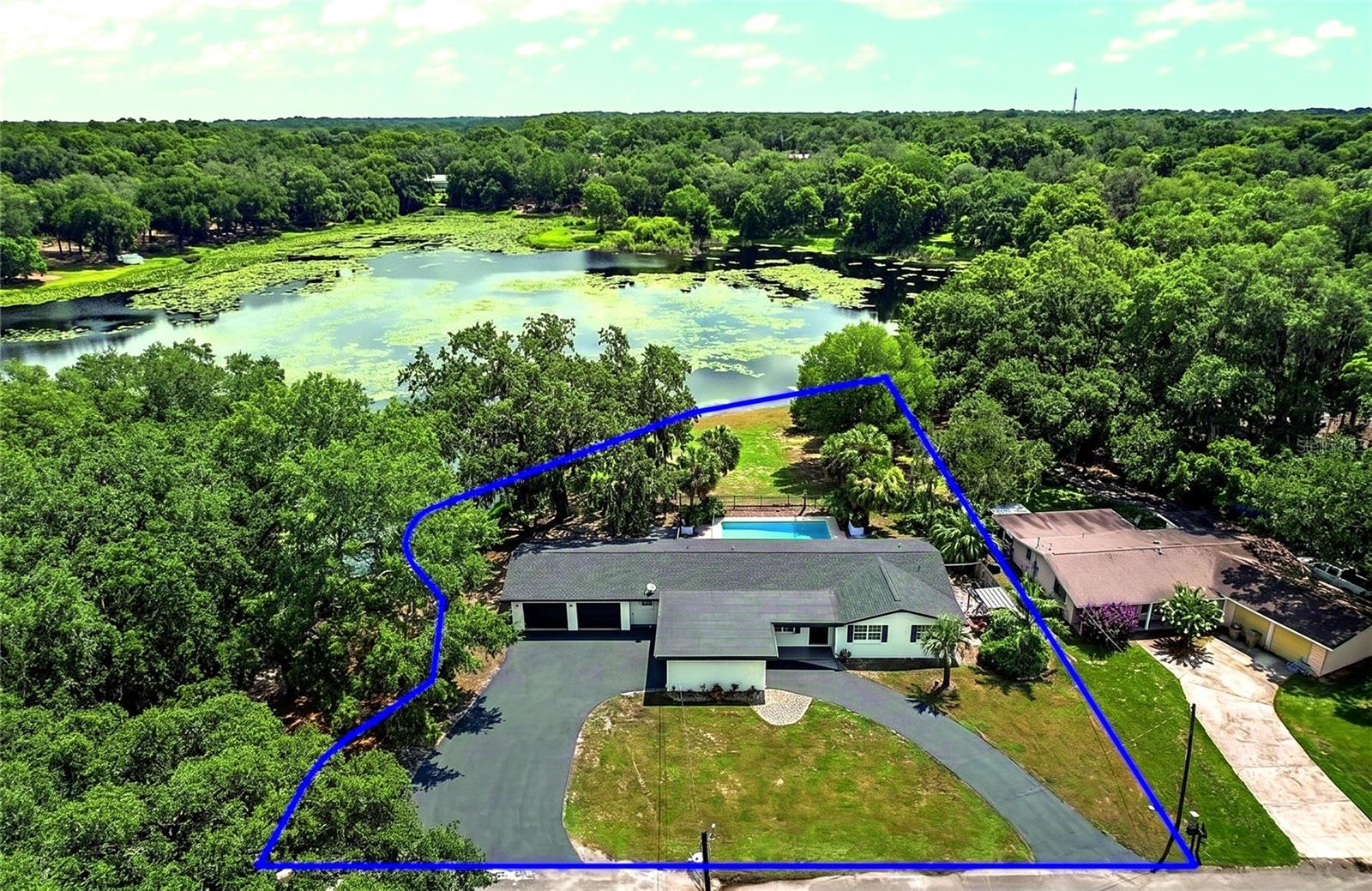 SPRING LAKE MANOR - Residential