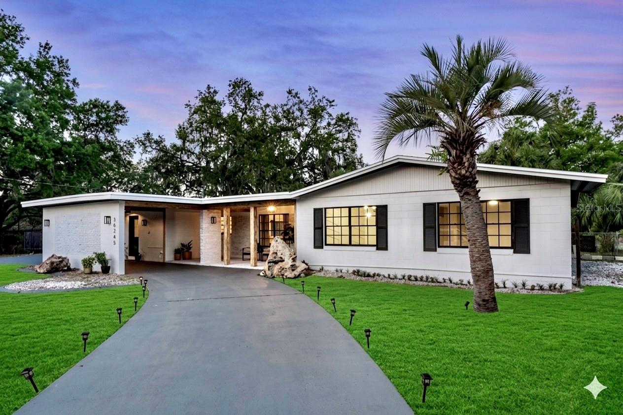 SPRING LAKE MANOR - Residential