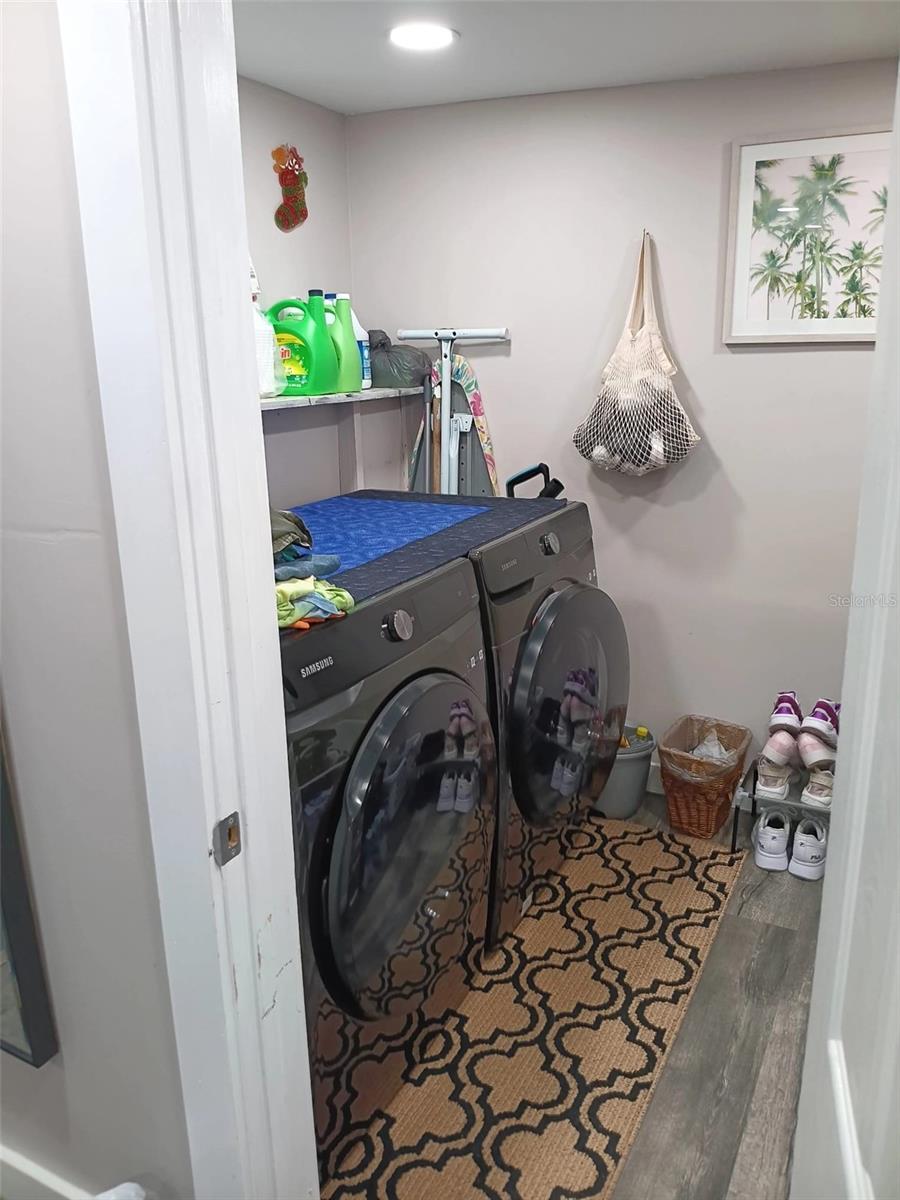 SMITH BERTHA K RESUB BLKS 17-18 21-23 & 26 MEMENTO - Residential