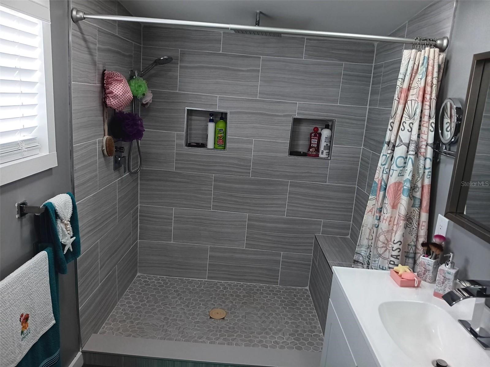 SMITH BERTHA K RESUB BLKS 17-18 21-23 & 26 MEMENTO - Residential