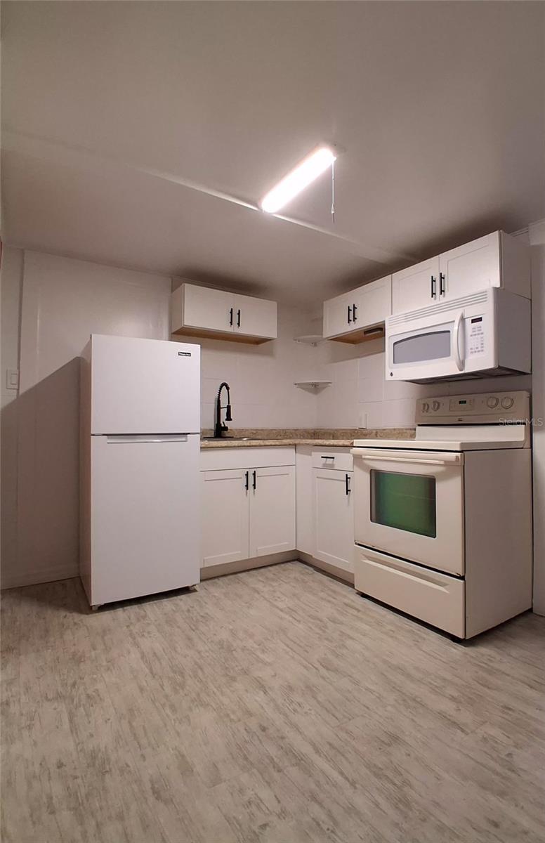 SMITH BERTHA K RESUB BLKS 17-18 21-23 & 26 MEMENTO - Residential