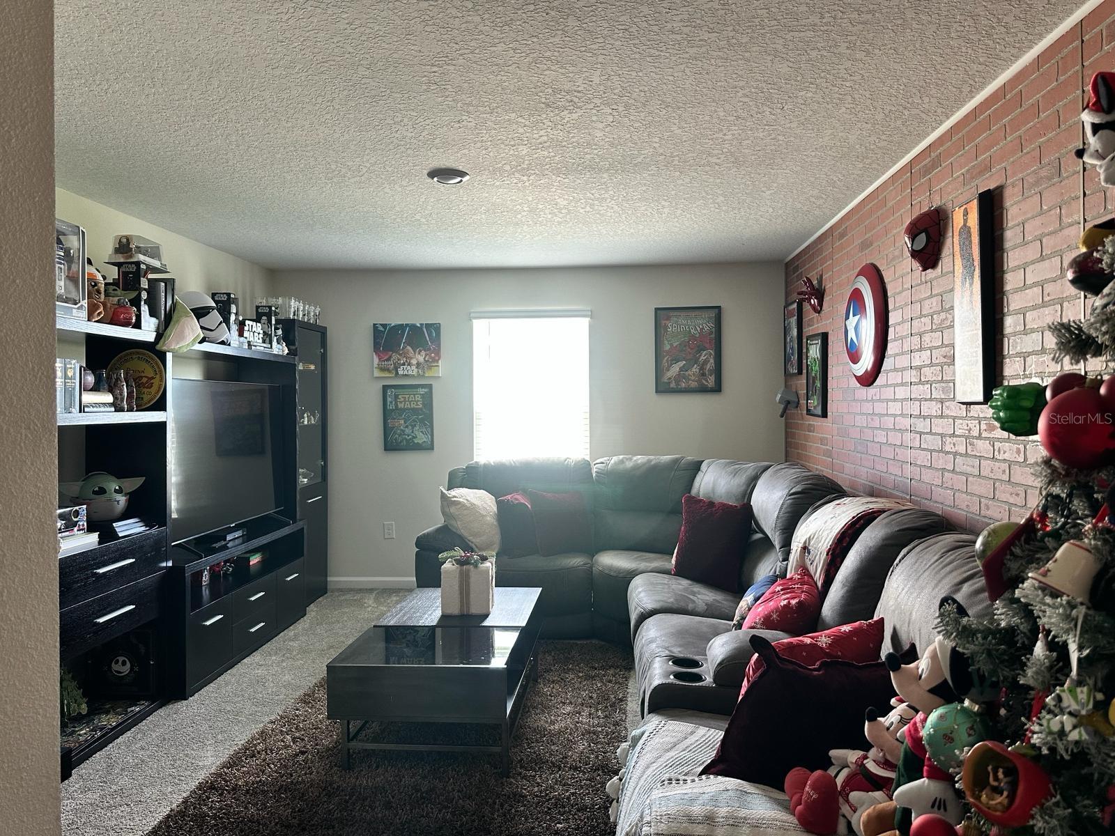 STOREY CREEK PH 1 - Residential