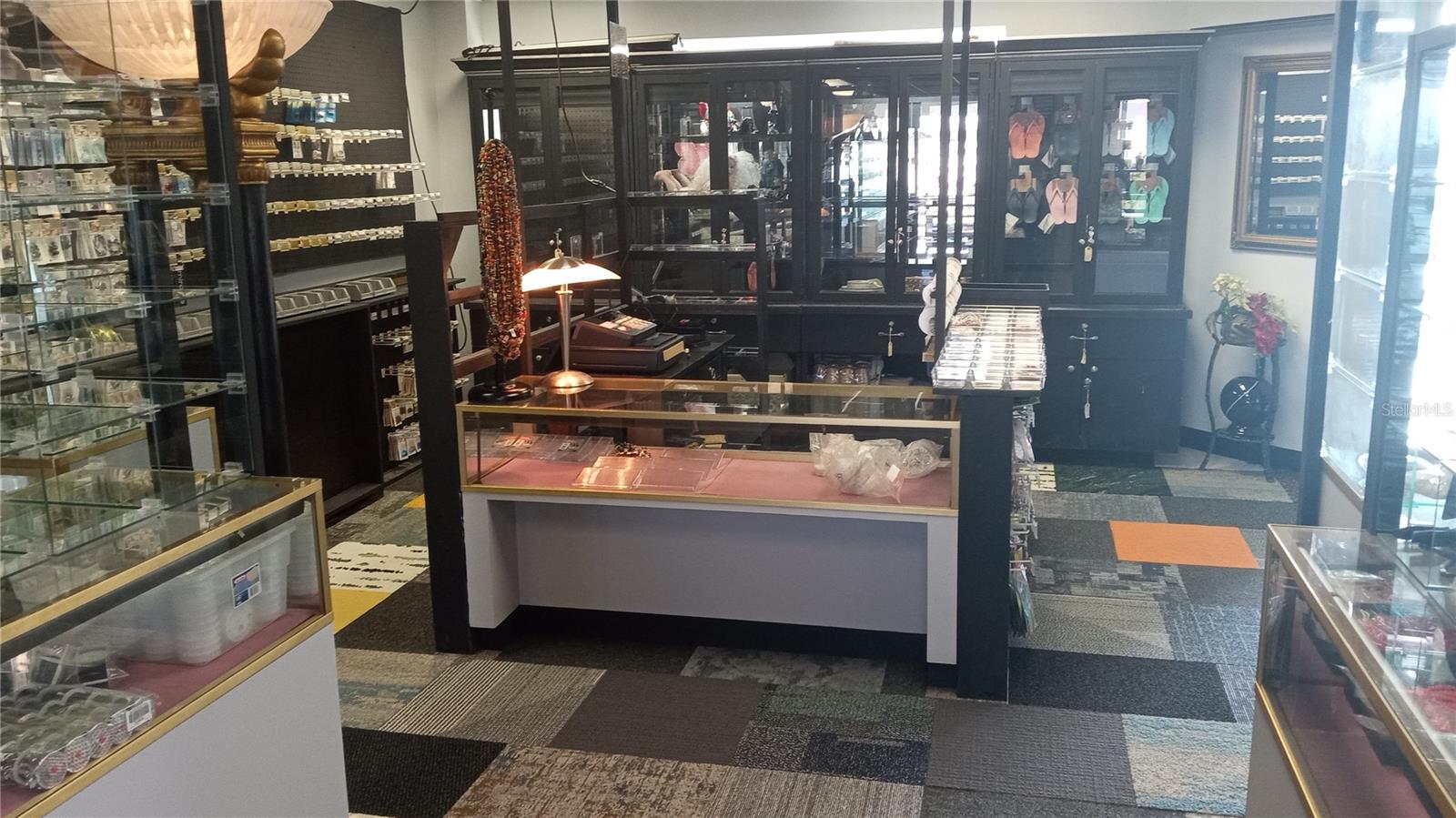 EDGEWATER CENTER PH 01 BLDG A - Commercial Sale