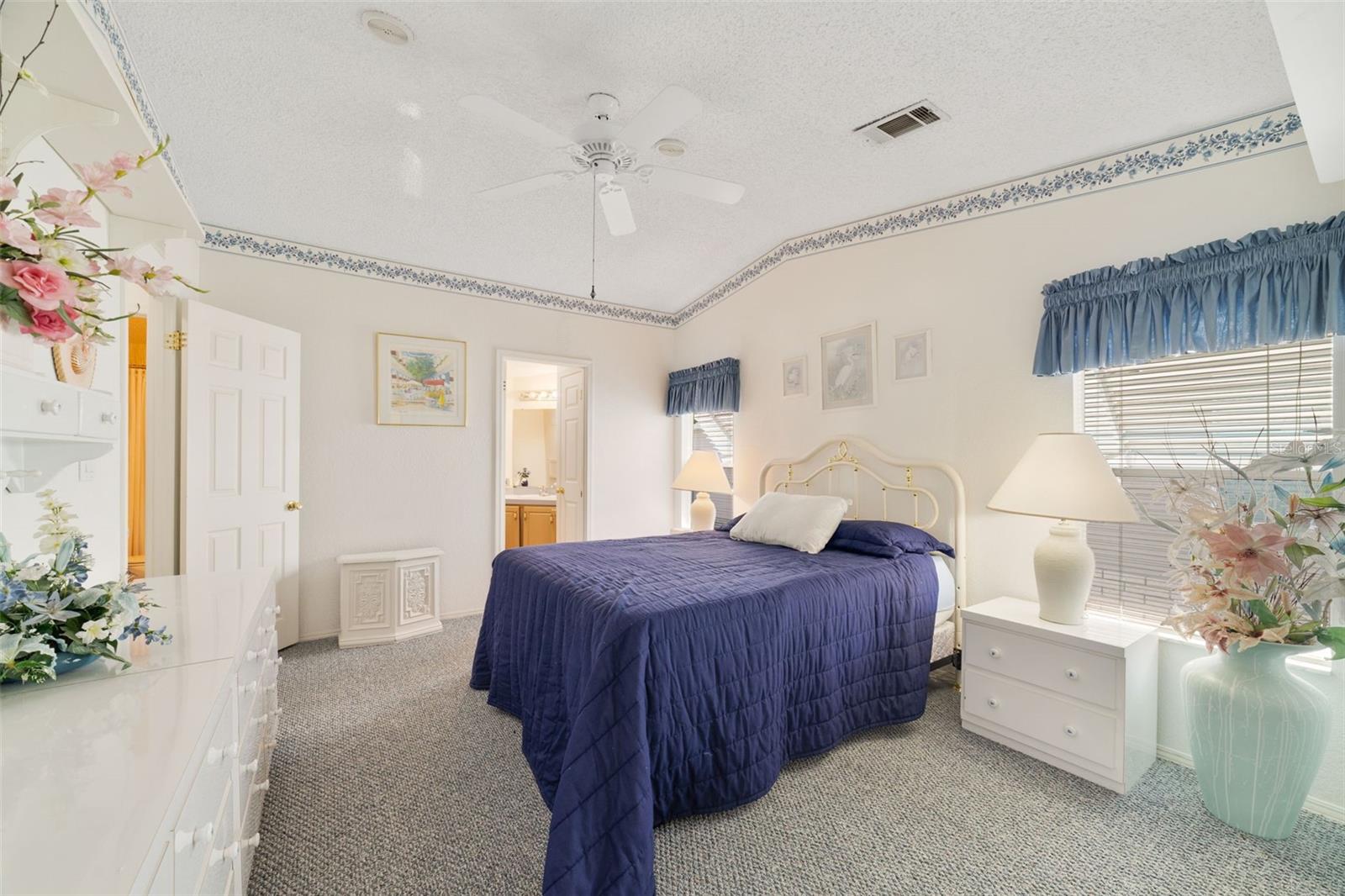 ZELLWOOD STATION COOP MH PARK - Residential