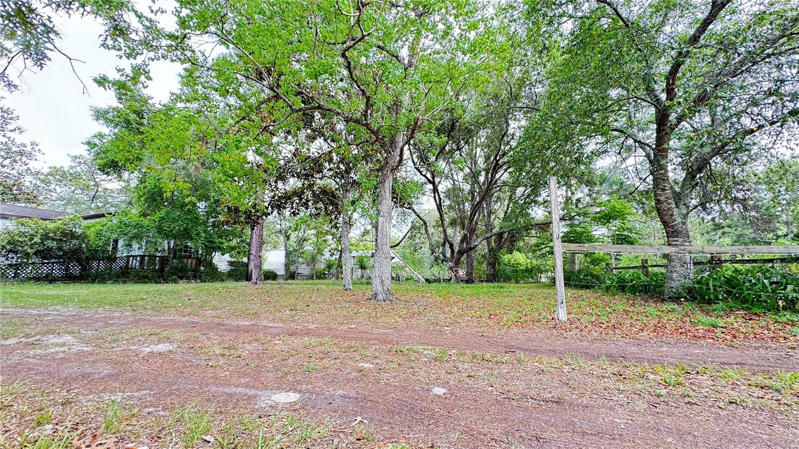 5511 S BOB WHITE DRIVE