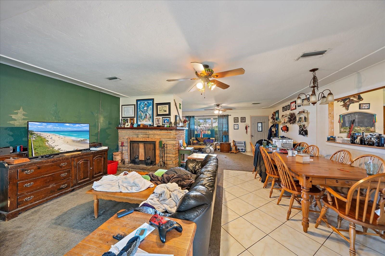 SOUTH GATE - Residential