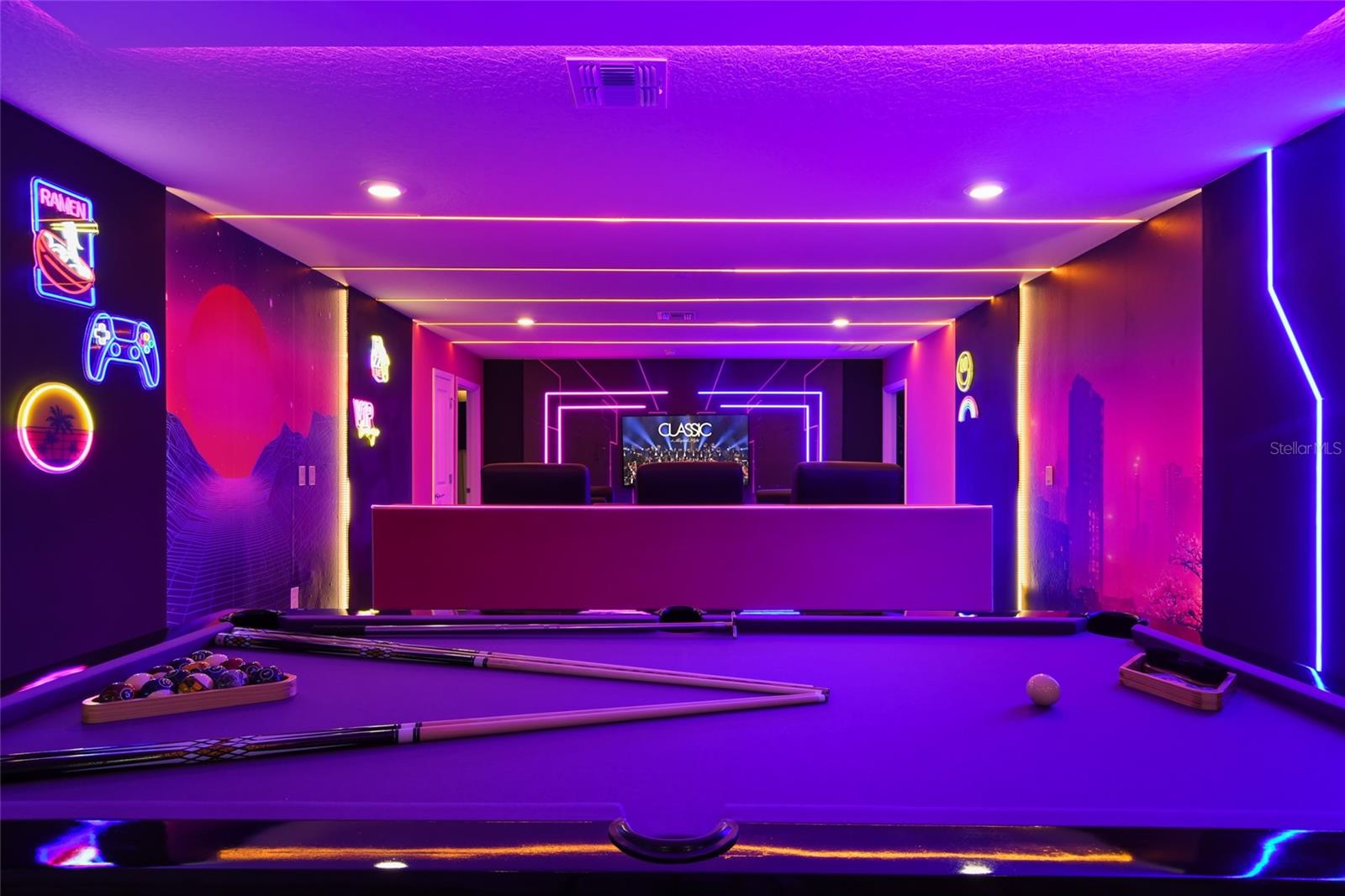 WINDSOR CAY RESORT - Residential