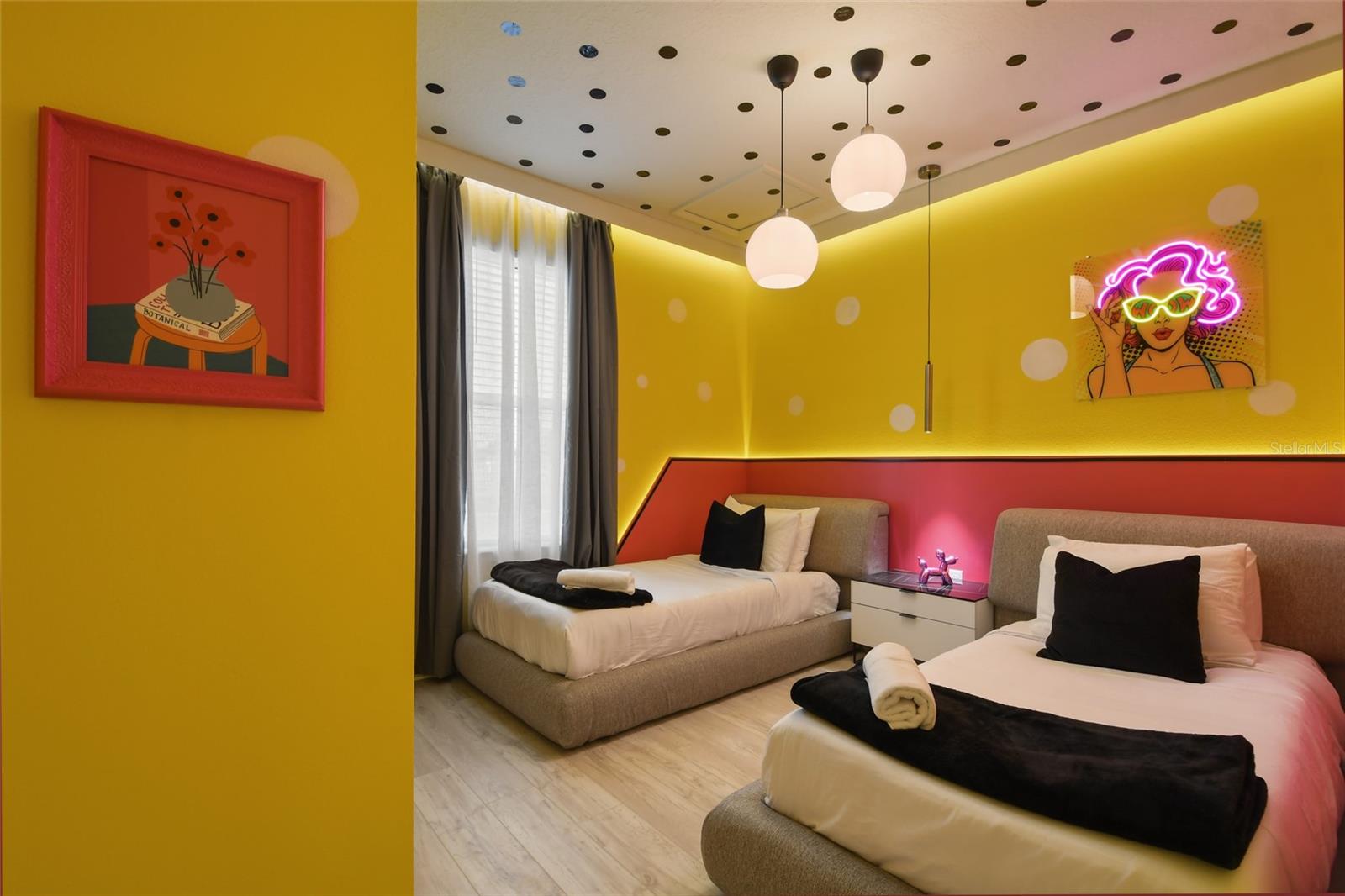 WINDSOR CAY RESORT - Residential