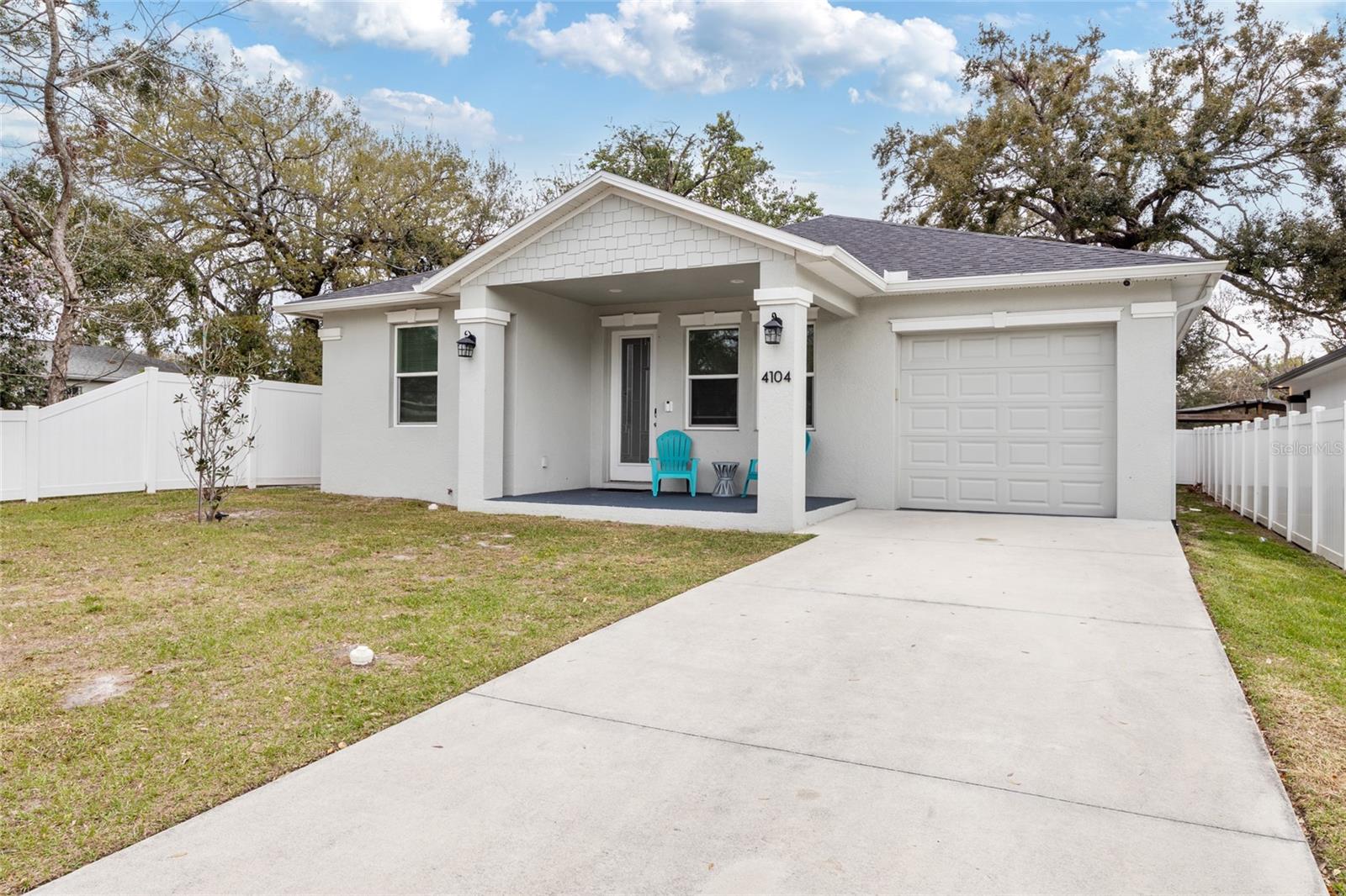 4104 E COMANCHE AVENUE