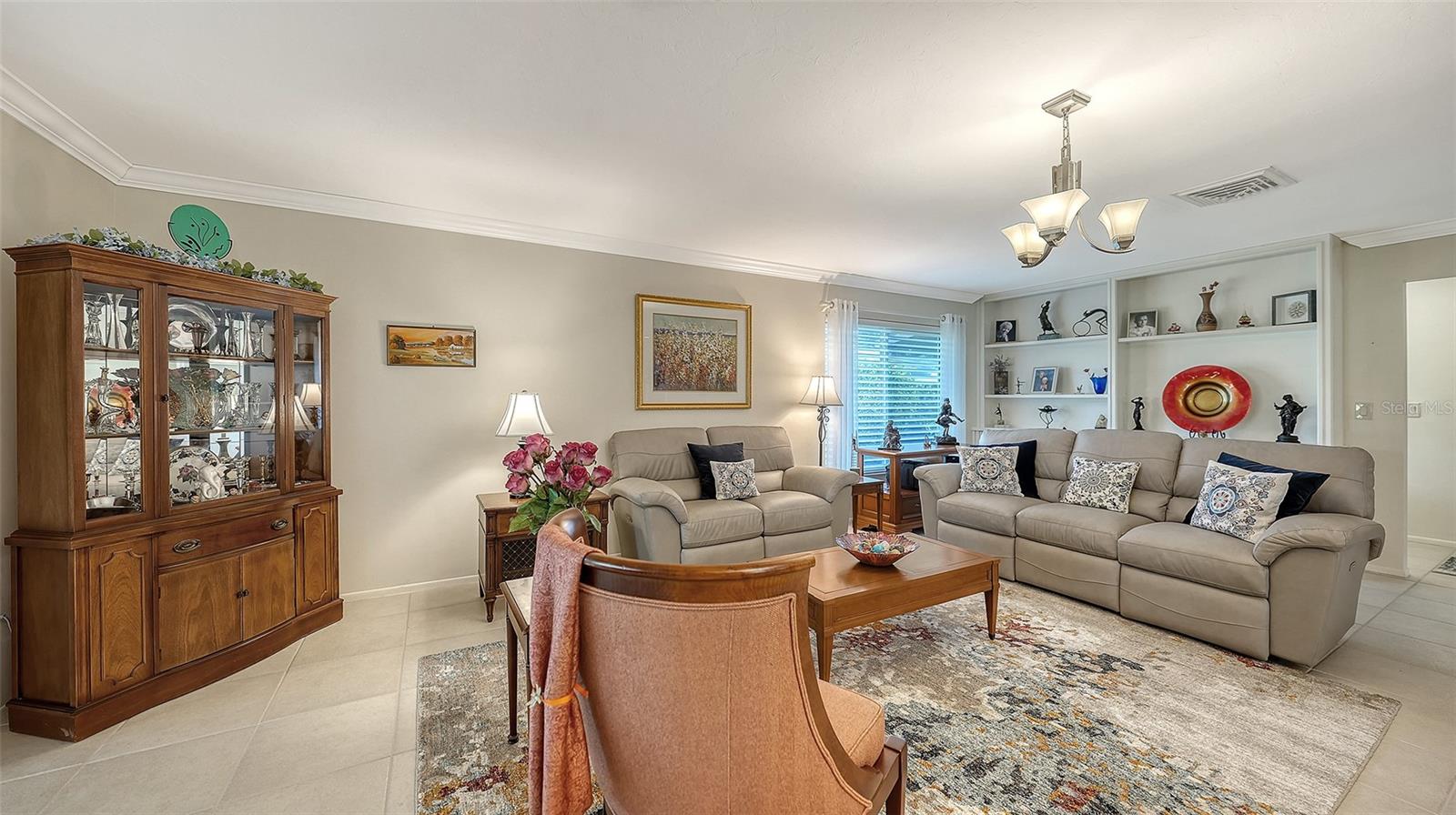 THE MEADOWS - Residential