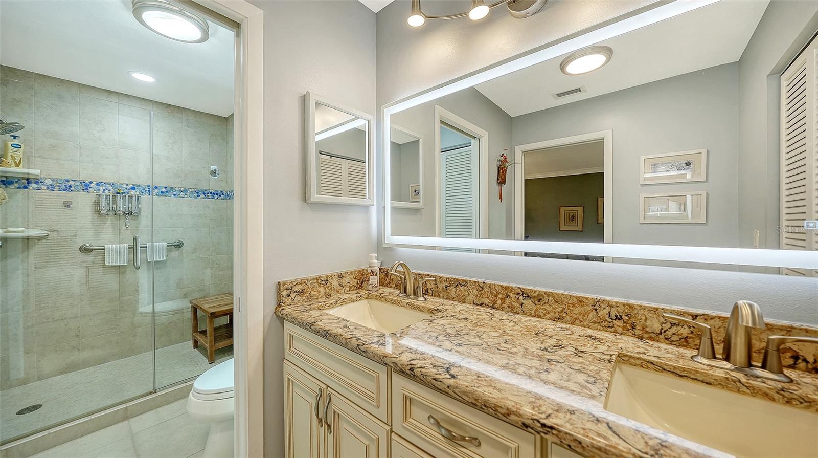 THE MEADOWS - Residential