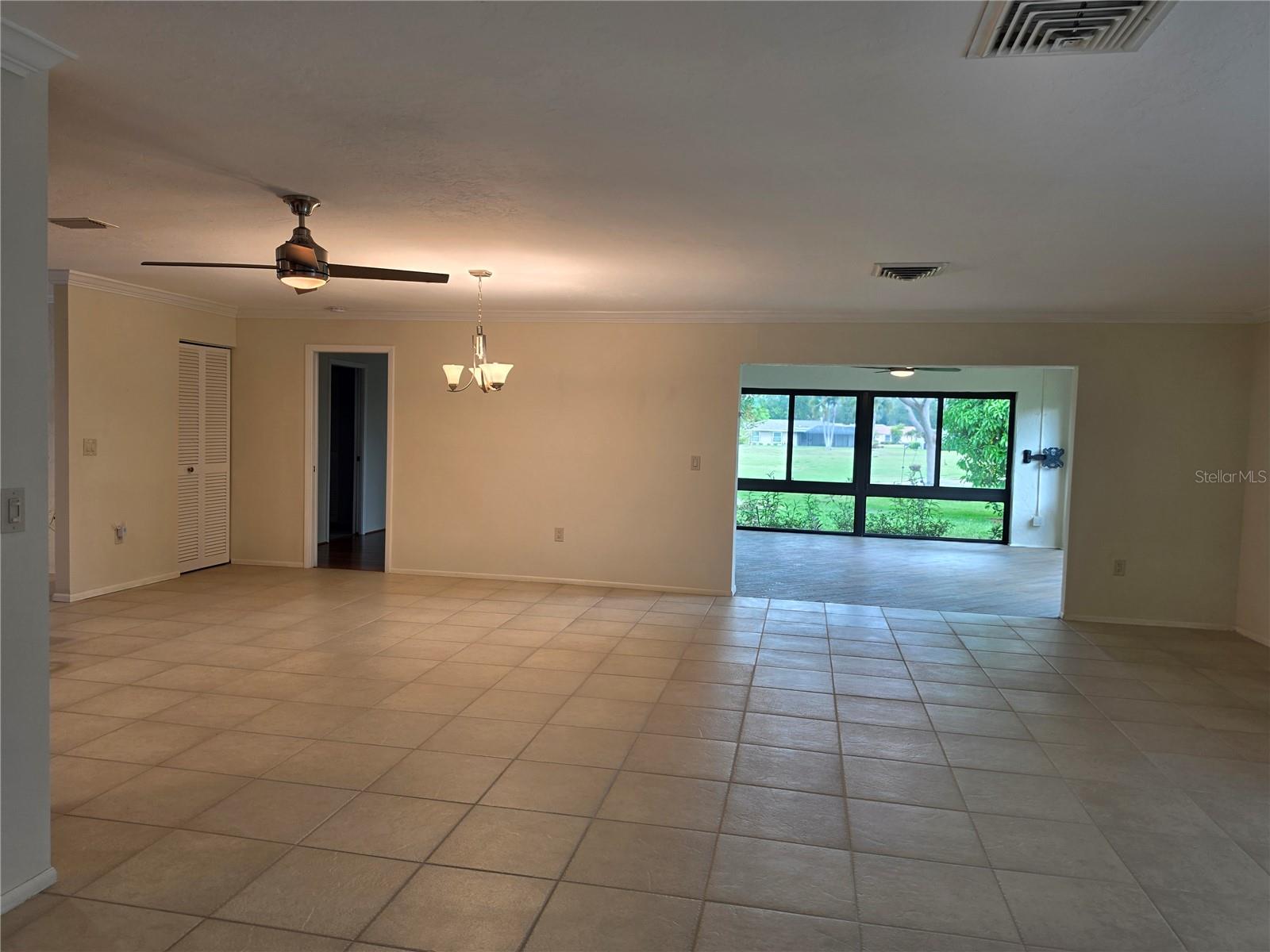 THE MEADOWS - Residential