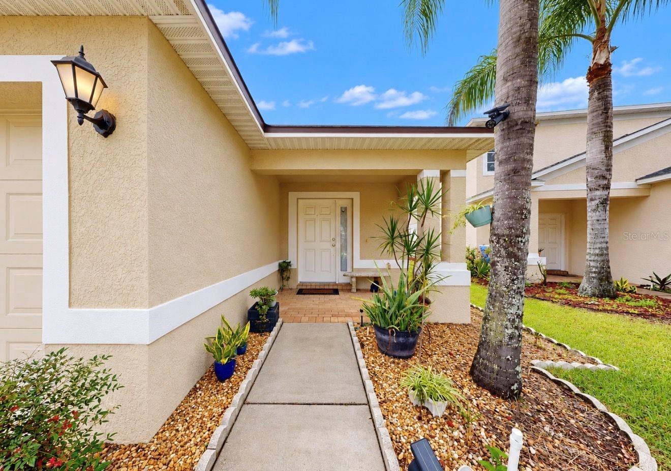 7746 CARRIAGE POINTE DRIVE