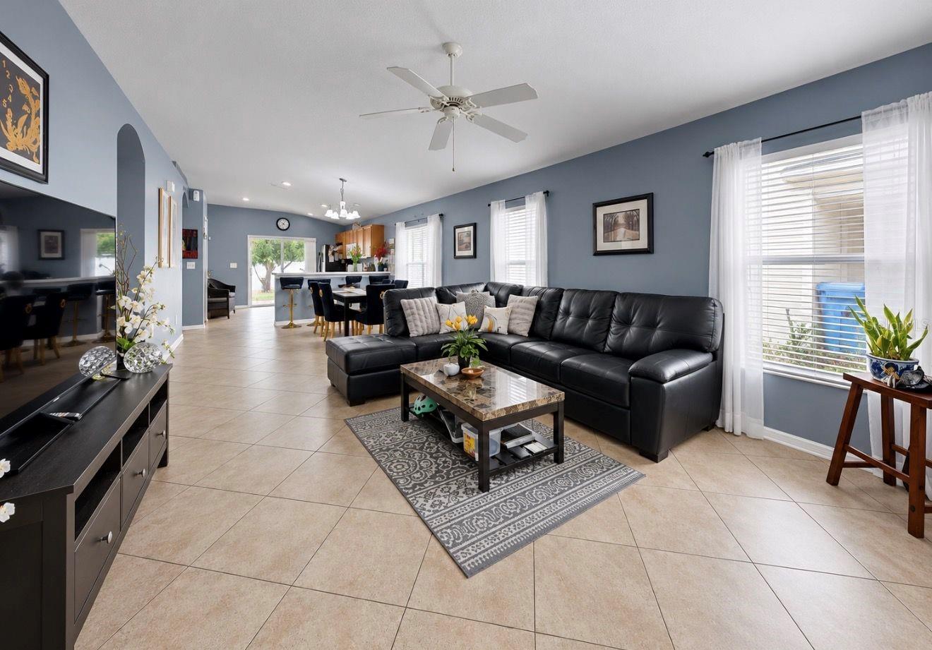 7746 CARRIAGE POINTE DRIVE