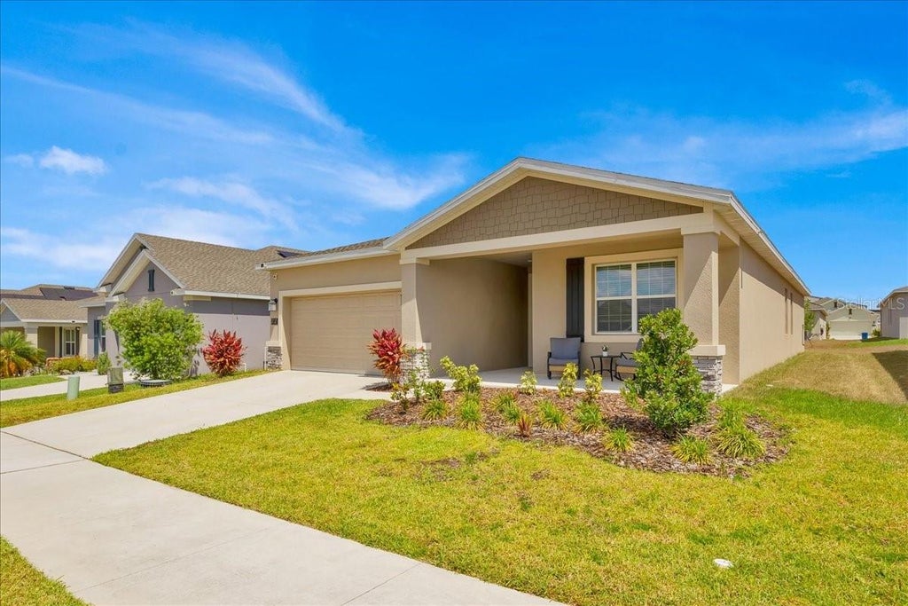 Photo of 717 Citrus Reserve Boulevard, Davenport, FL 33837 (MLS # O6439114)