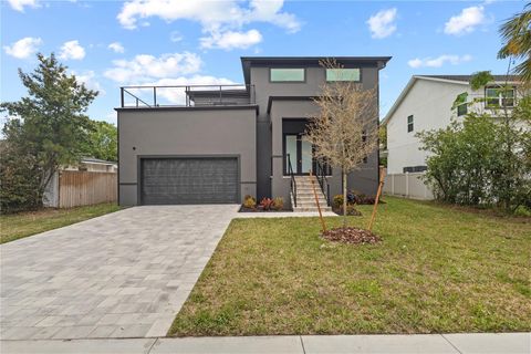 Photo of 4716 W Euclid Avenue, Tampa, FL 33629 (MLS # L4958735)