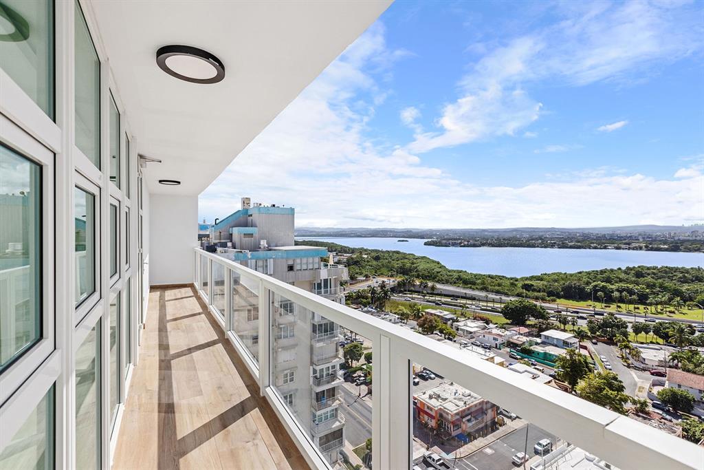 SURFSIDE MANSIONS - Residential