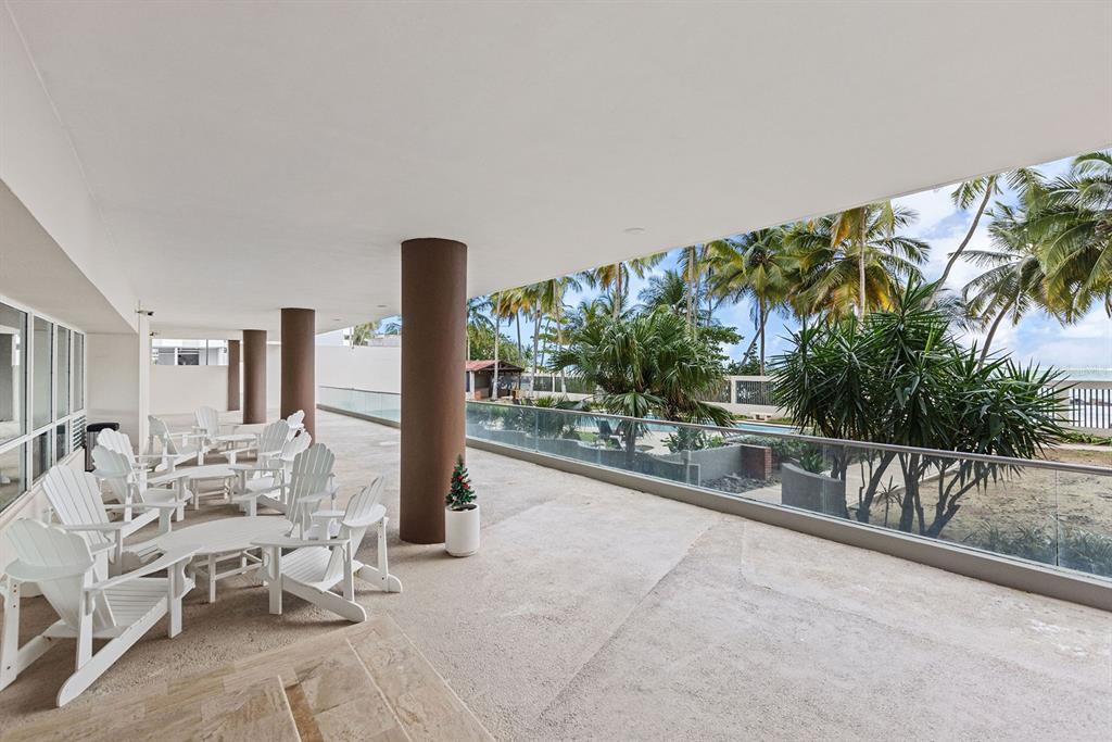 SURFSIDE MANSIONS - Residential