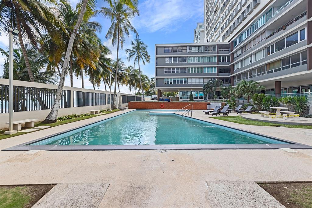 SURFSIDE MANSIONS - Residential