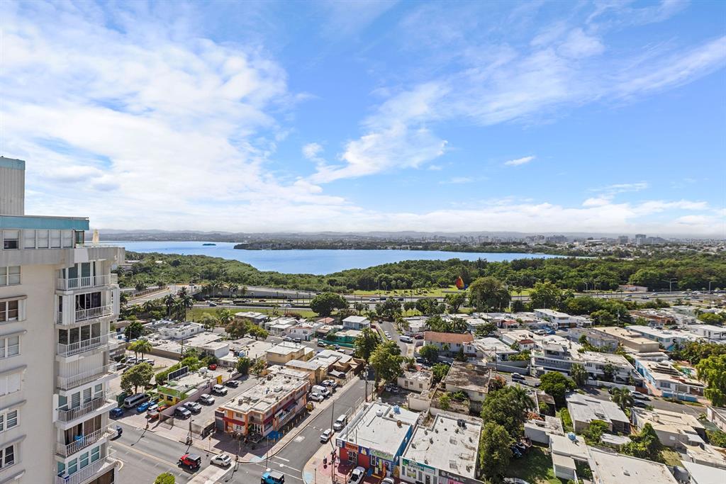 SURFSIDE MANSIONS - Residential