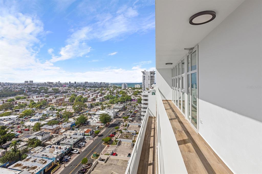 SURFSIDE MANSIONS - Residential