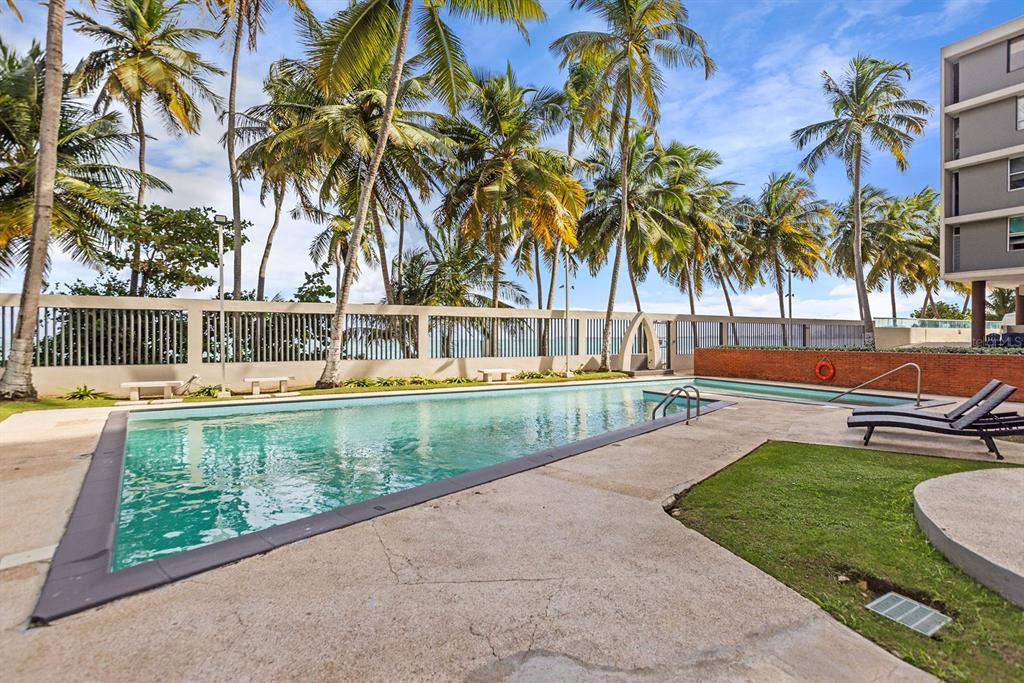 SURFSIDE MANSIONS - Residential