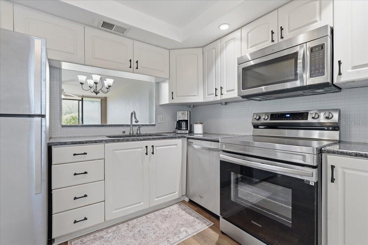 COVE CAY 26-16 VILLAGE I - Residential