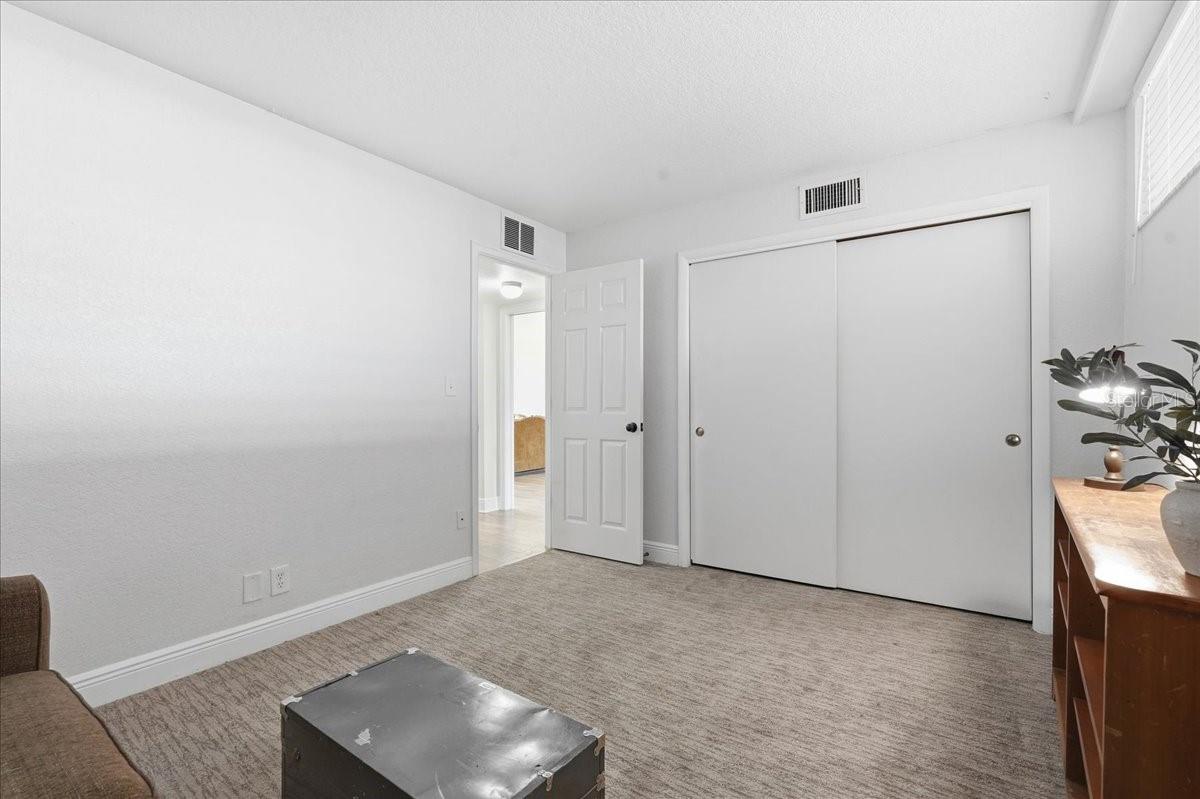 COVE CAY 26-16 VILLAGE I - Residential