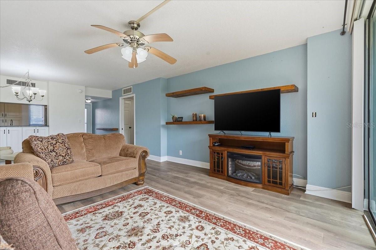 COVE CAY 26-16 VILLAGE I - Residential