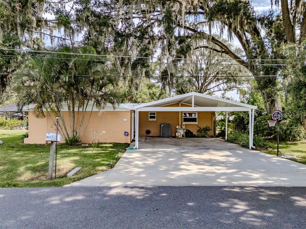 Photo of 3812 Pennsylvania Avenue, Plant City, FL 33566 (MLS # TB8409230)