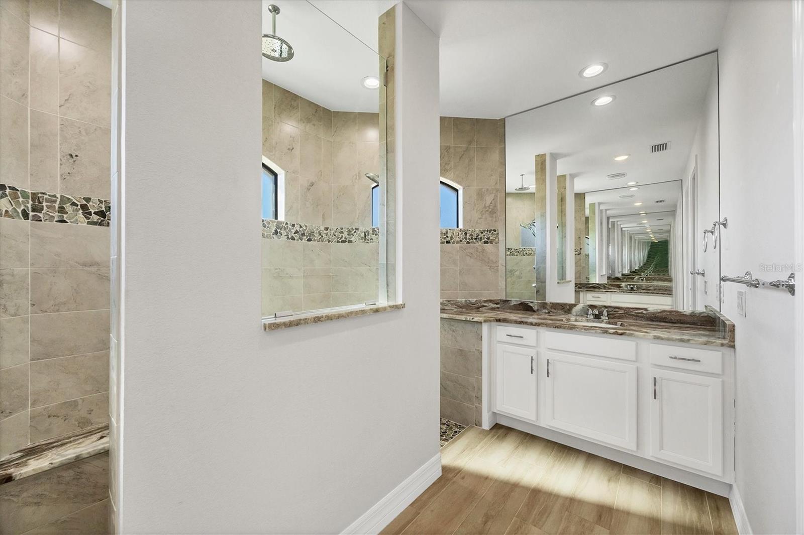 ROTONDA WEST PINE VALLEY - Residential