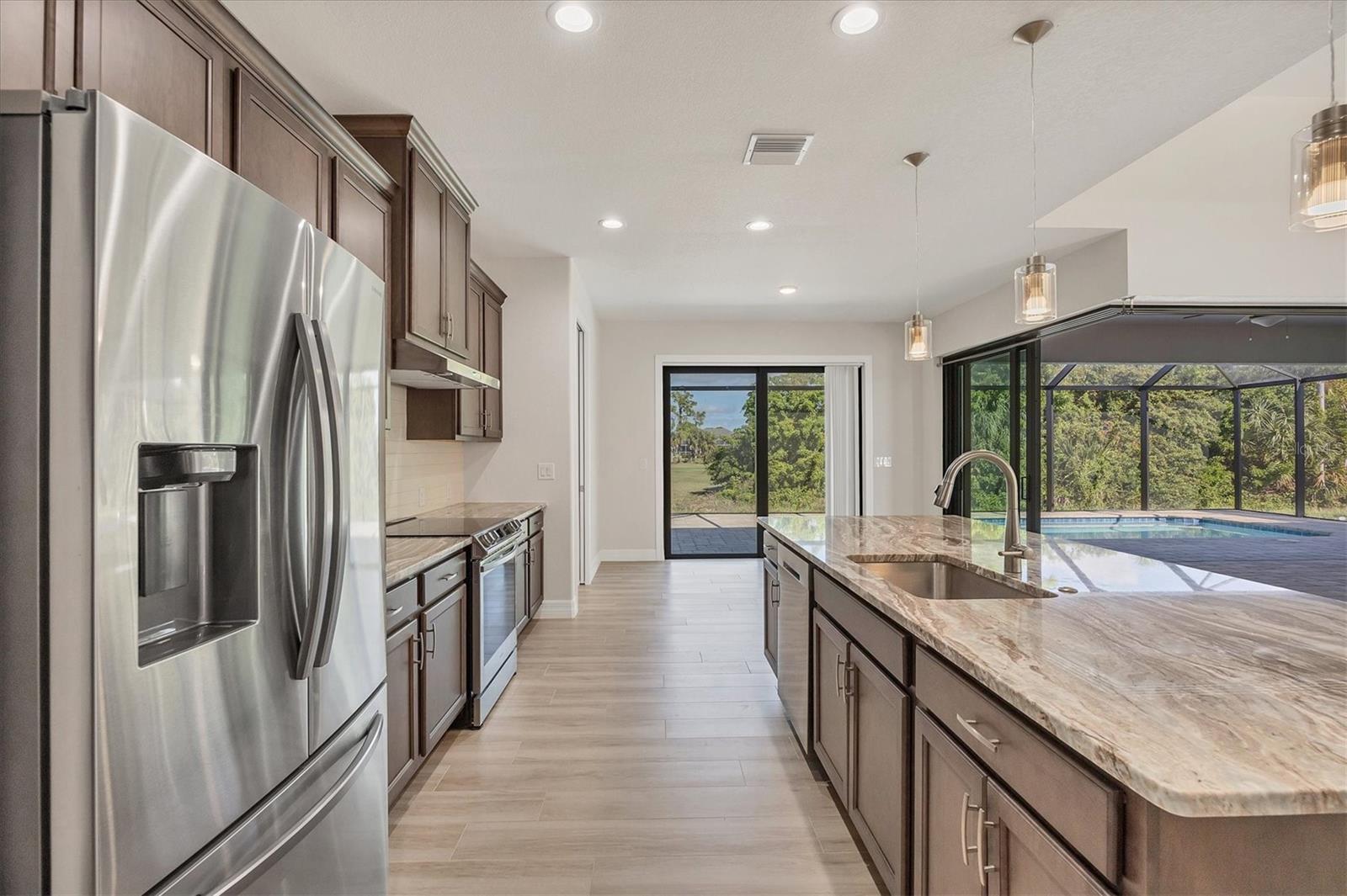 ROTONDA WEST PINE VALLEY - Residential