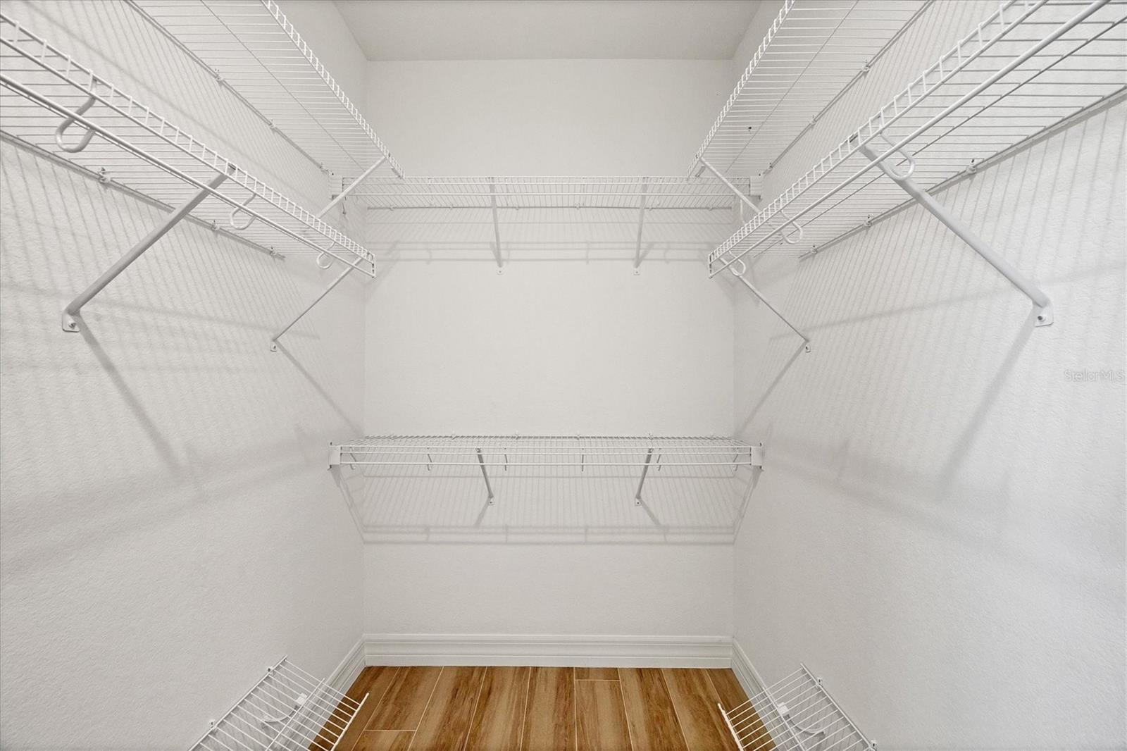 ROTONDA WEST PINE VALLEY - Residential