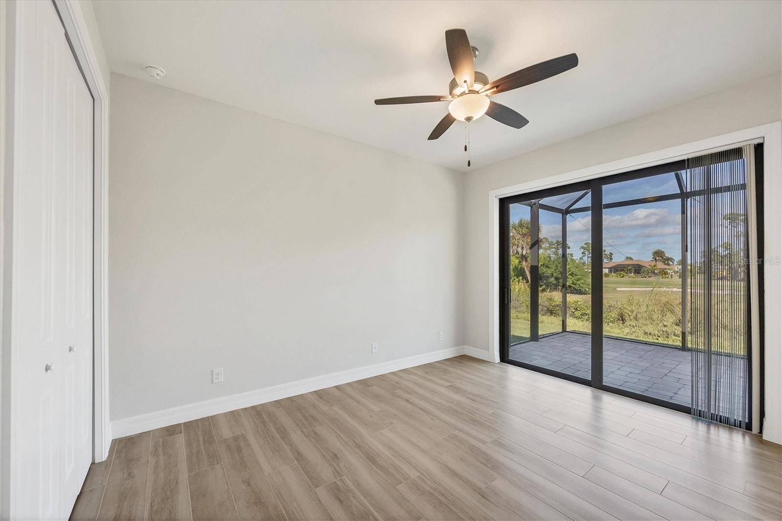 ROTONDA WEST PINE VALLEY - Residential