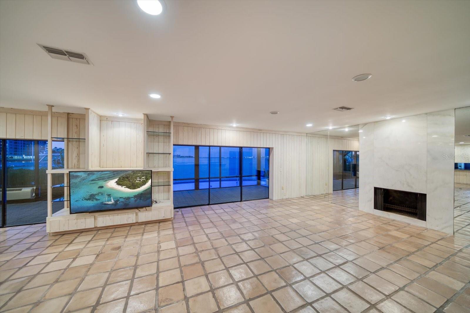 BELLEAIR BEACH - Residential