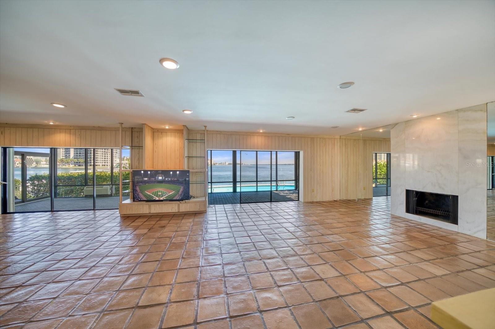 BELLEAIR BEACH - Residential