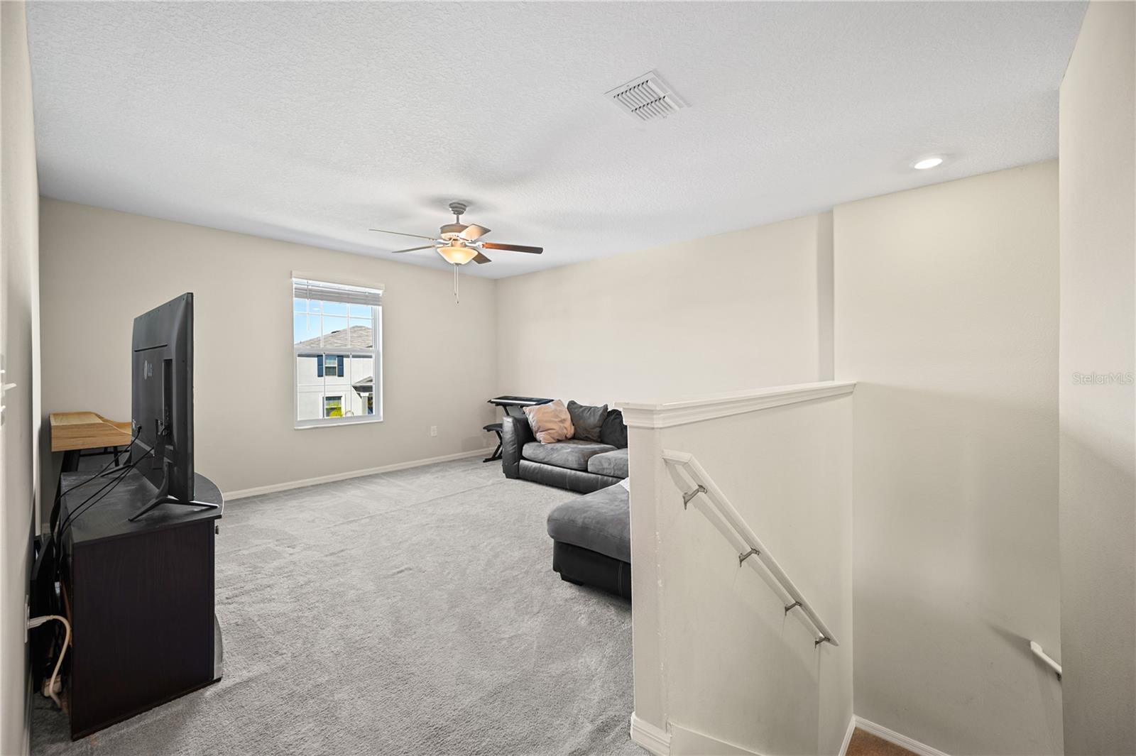 RIVERSTONE PH 1 - Residential