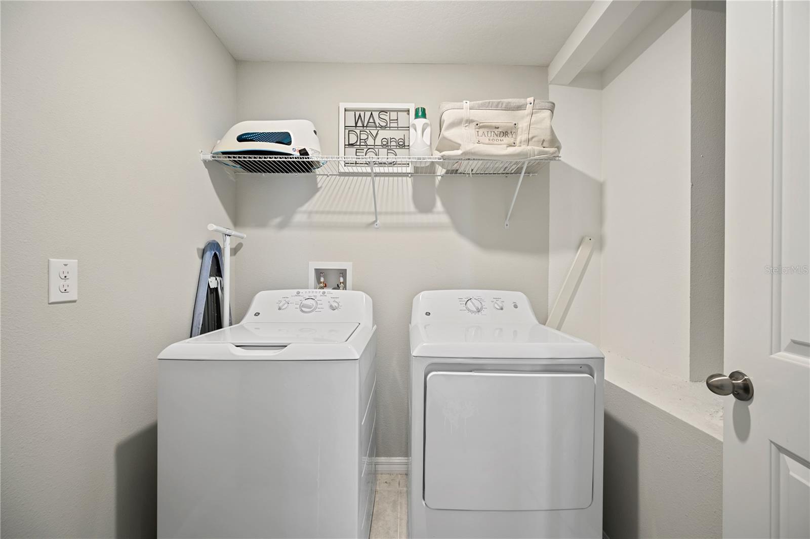 RIVERSTONE PH 1 - Residential