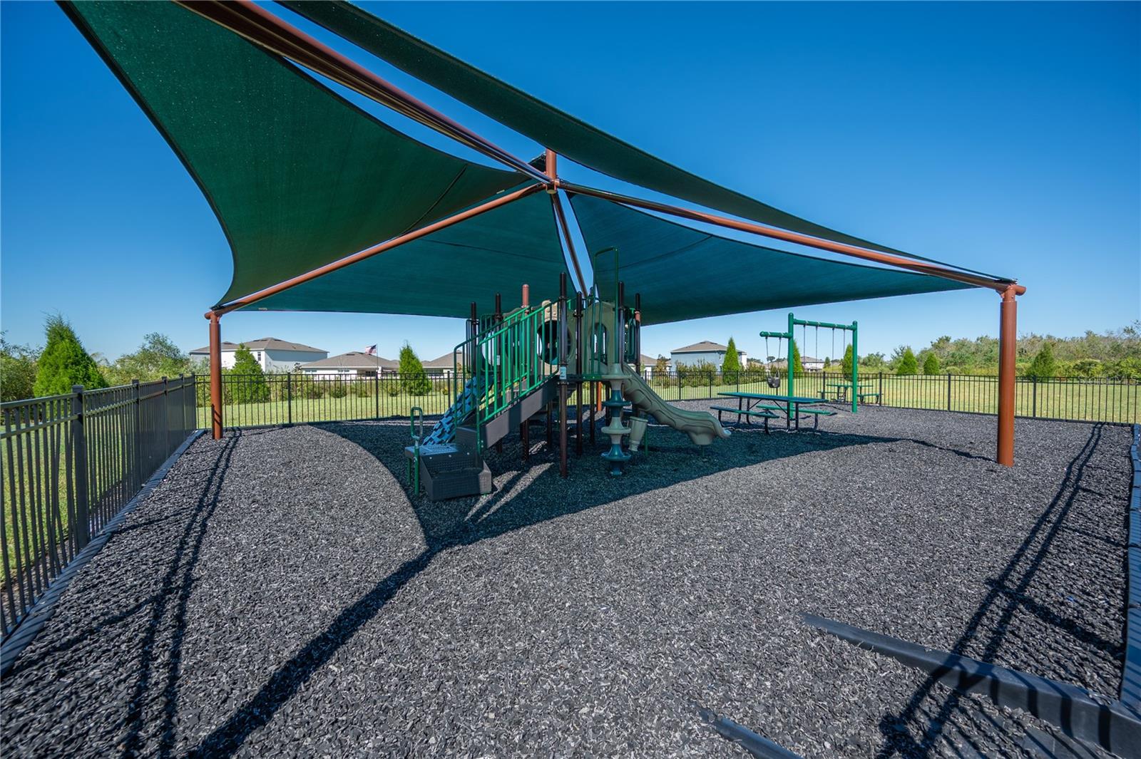 RIVERSTONE PH 1 - Residential