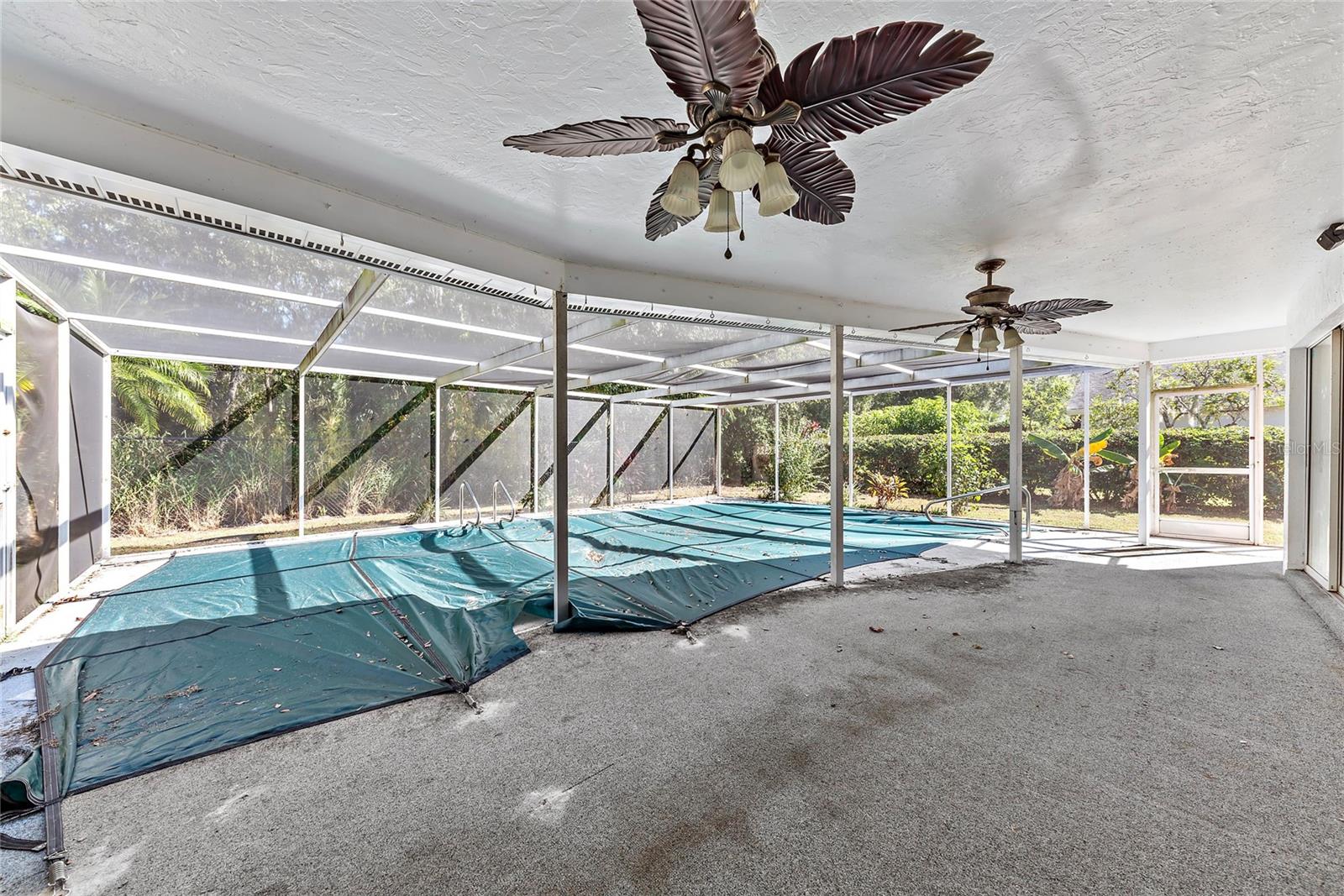 DESOTO LAKES COUNTRY CLUB COLONY 5 - Residential